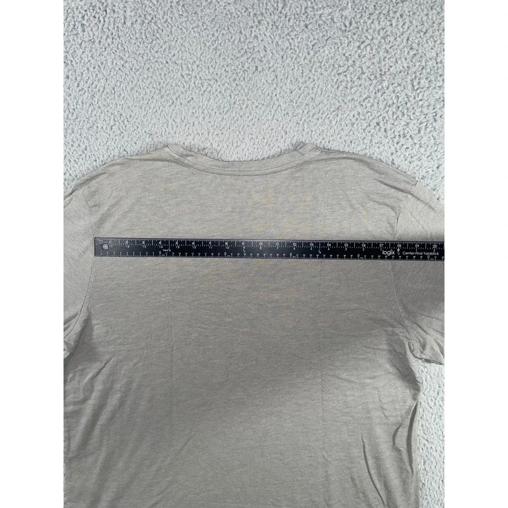 Adidas T-Shirt Men XL‎ Indiana University Hoosiers Gray Short Sleeve Graphic Tee